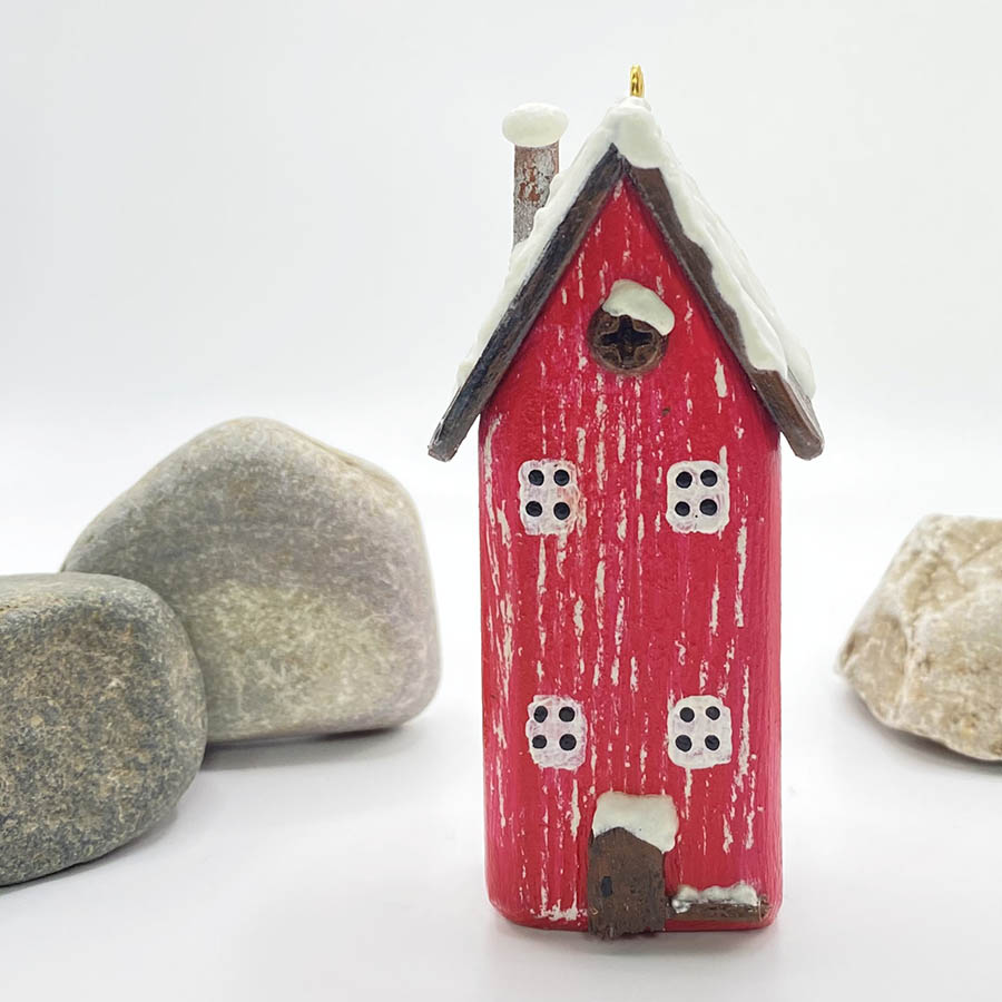 Домик из дерева 102005